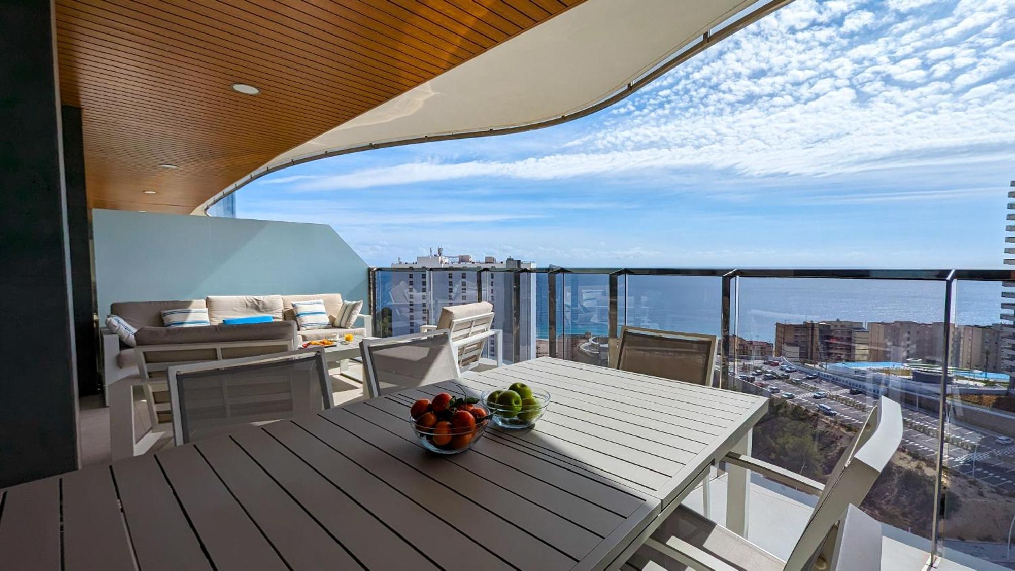 Sunset Waves Luxury Apartment Benidorm Esterno foto